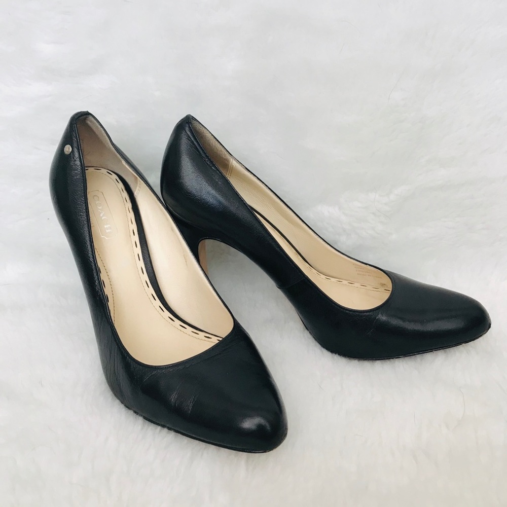 COACH Black Leather Pumps Heels Pointed Toe 6.5